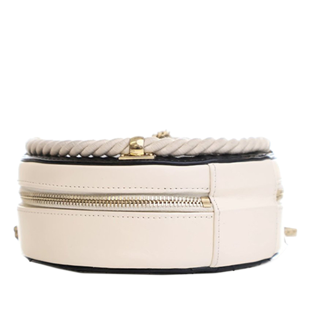 Pre-Loved Chanel Crumpled Calfskin En Vogue Round Bag - Picture 5 of 12
